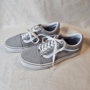 Vans Unisex Low Top Old Skool Sneakers - Size M7 / W8.5